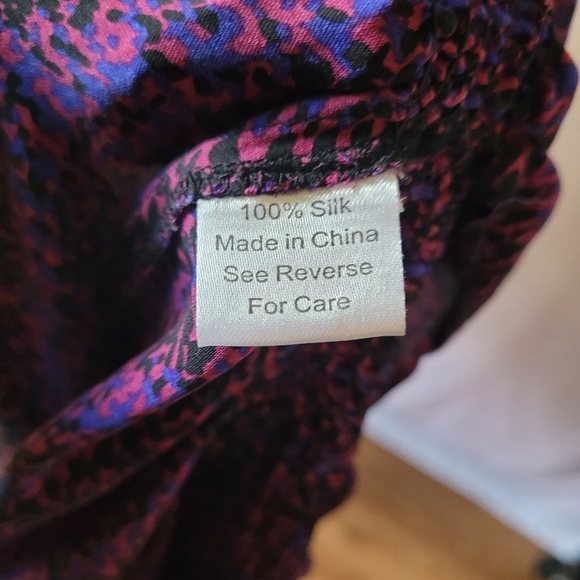 PARKER 100% silk Pink Purple abstract dolman sleeve blouse size S - Picture 5 of 5